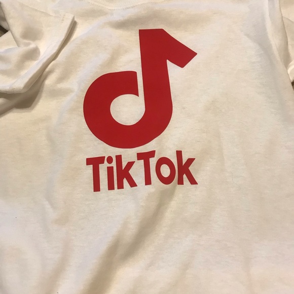 T-shirts - Picture 2 of 3